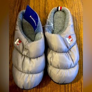 Rock Dove slipper shoes bubble style-Womens size5-6-NWT